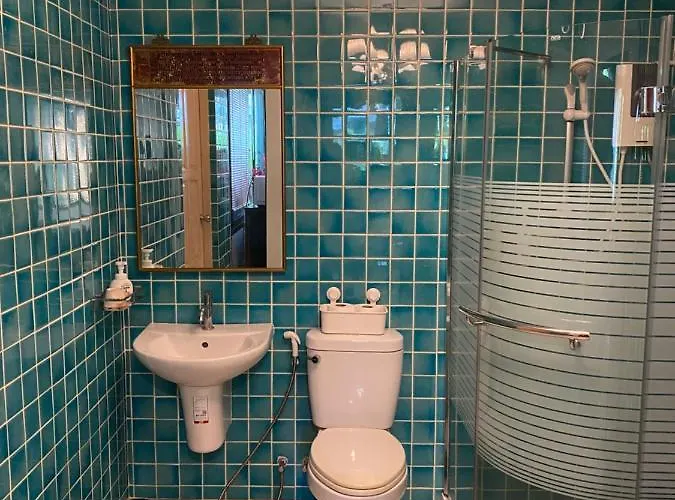 Hostel Cozycomo *